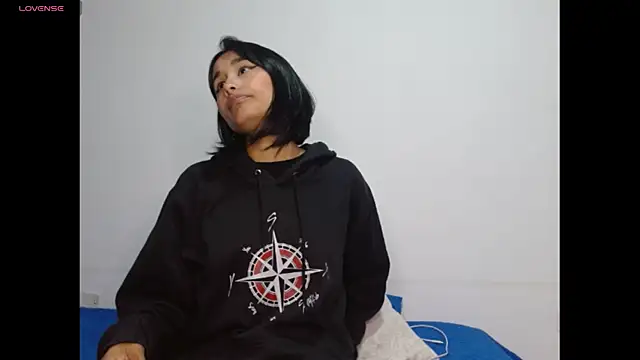 Gia Lee online show from December 2025 03:36:02 AM