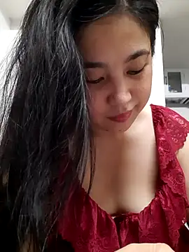 Minn-cute online show from October 2025 04:48:01 AM