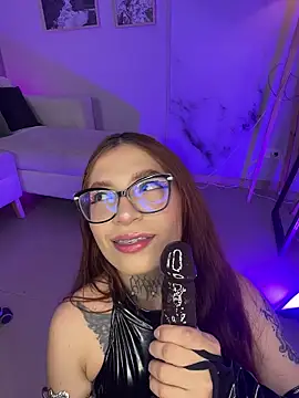 dreamleah  online show from March 2026 12:26:01 AM