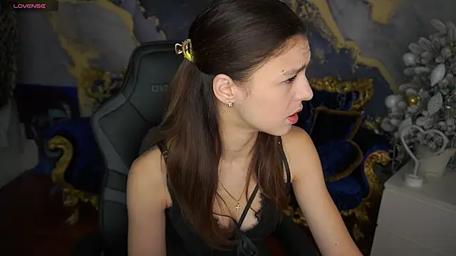 Snapshot of AnitaBambie chatting on February 2026 07:15:02 AM AnitaBambie online show from February 2026 07:15:02 AM