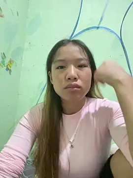 Snapshot of QueenLink chatting on October 2025 10:28:02 PM QueenLink online show from October 2025 10:28:02 PM