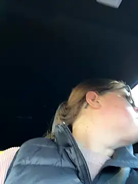 hornykitty1210 online show from November 2025 03:11:01 PM