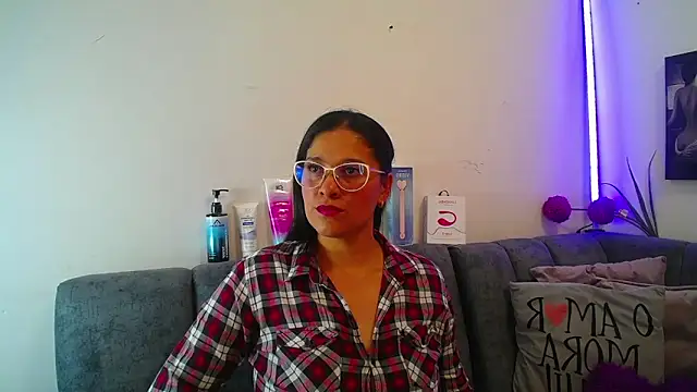 Alana steel 1 online show from March 2026 07:41:02 PM