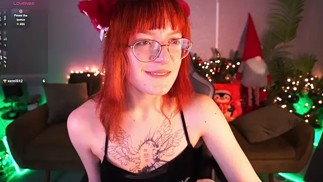 Pixie Peachh online show from January 2026 09:51:01 PM