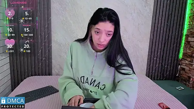 Snapshot of stepha__ chatting on November 2025 11:11:01 AM stepha online show from November 2025 11:11:01 AM