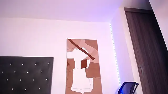 JoshMorri online show from November 2025 12:11:02 AM