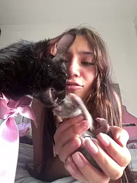 LisaGoddes online show from April 2026 07:45:01 PM