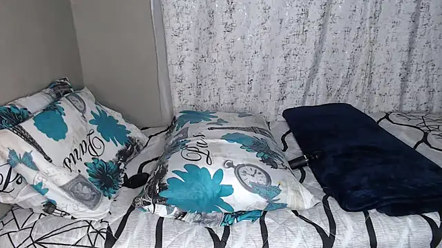 Lunalee online show from December 2025 05:14:02 AM