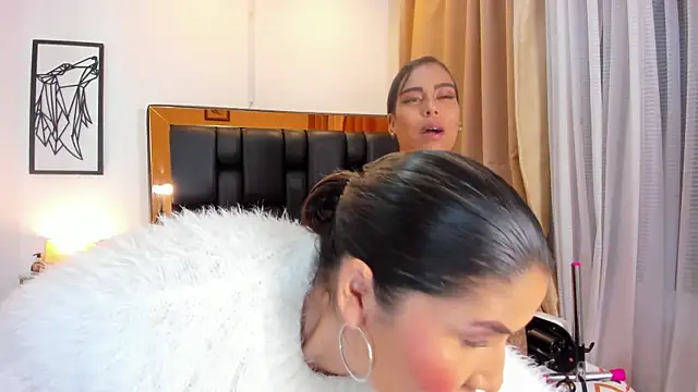 Snapshot of GiorgineTaylor chatting on September 2025 11:03:01 AM GiorgineTaylor online show from September 2025 11:03:01 AM