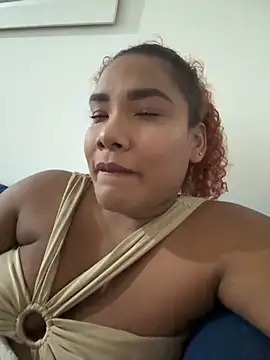 Snapshot of anailynn chatting on September 2025 12:03:02 AM anailynn online show from September 2025 12:03:02 AM