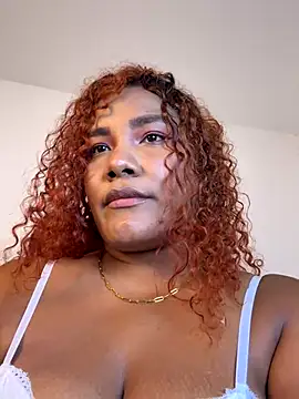 Snapshot of anailynn chatting on October 2025 10:10:01 PM anailynn online show from October 2025 10:10:01 PM