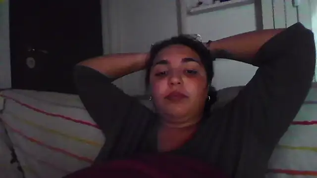 LadySophia03 online show from October 2025 03:23:02 PM