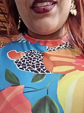 Snapshot of RuivaMisteriosa3 chatting on November 2025 07:27:01 PM RuivaMisteriosa3 online show from November 2025 07:27:01 PM