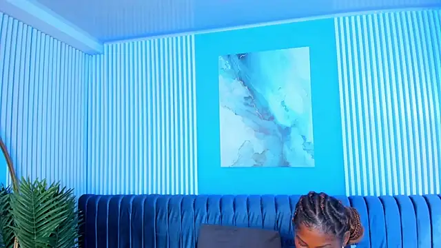 halleylorens online show from November 2025 07:27:01 PM