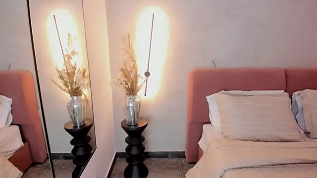 ArianaSilva  online show from November 2025 01:09:02 PM