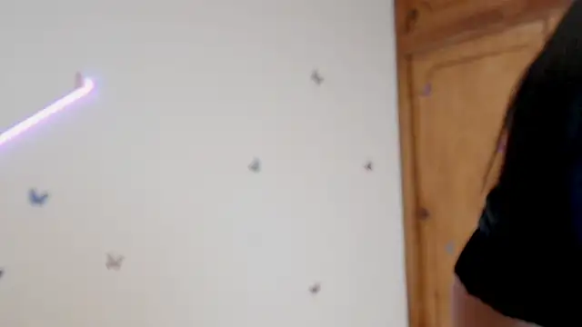 Snapshot of angelyxs chatting on November 2025 07:35:02 PM angelyxs online show from November 2025 07:35:02 PM