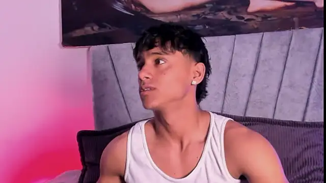 ZYZZ1312 online show from November 2025 04:07:02 PM