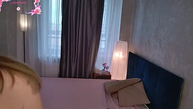 lisabaus online show from March 2026 06:19:02 AM