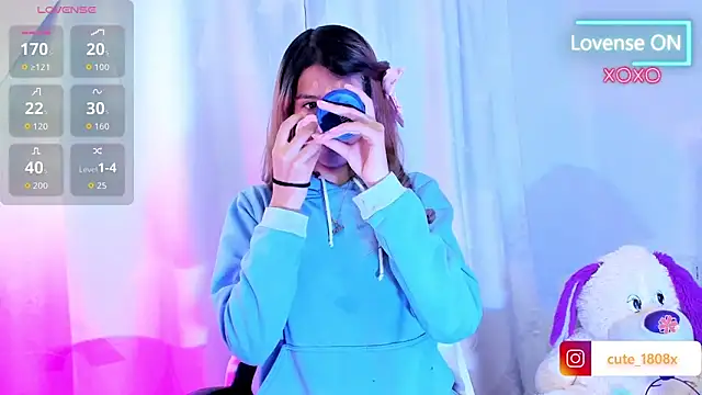 Sofiia cute  online show from March 2026 04:39:02 AM