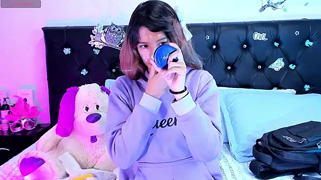 Sofiia cute  online show from April 2026 04:35:02 AM