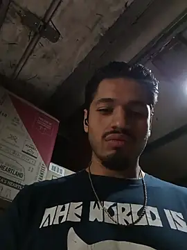 Snapshot of mrredcorn chatting on December 2025 10:30:01 AM mrredcorn online show from December 2025 10:30:01 AM