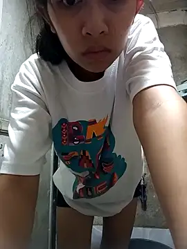 Sweet-Beerry online show from September 2025 07:13:02 PM