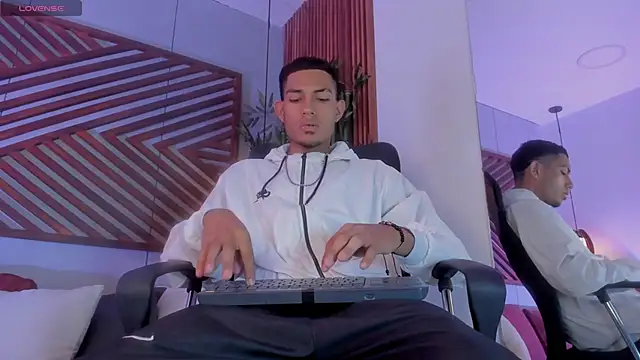 Snapshot of Adonis_WB chatting on September 2025 07:48:01 PM Adonis WB online show from September 2025 07:48:01 PM