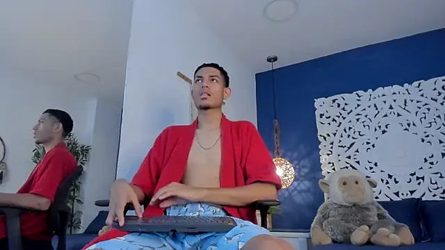 Snapshot of Adonis_WB chatting on September 2025 09:28:02 PM Adonis WB online show from September 2025 09:28:02 PM