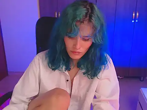 Snapshot of LITTLENAMI_ chatting on October 2025 02:01:02 AM LITTLENAMI online show from October 2025 02:01:02 AM