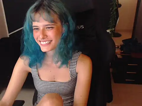 Snapshot of LITTLENAMI_ chatting on November 2025 11:29:01 PM LITTLENAMI online show from November 2025 11:29:01 PM