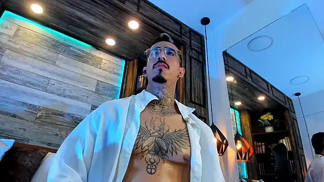 Donovan Desmond online show from April 2026 01:50:01 AM