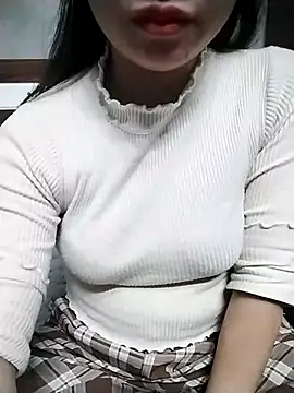 Snapshot of Mie_rose chatting on November 2025 01:55:02 PM Mie rose online show from November 2025 01:55:02 PM