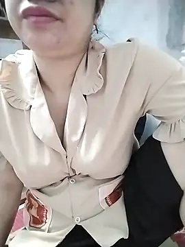 Snapshot of Mie_rose chatting on November 2025 03:01:02 PM Mie rose online show from November 2025 03:01:02 PM