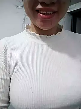 Snapshot of Mie_rose chatting on November 2025 02:17:02 AM Mie rose online show from November 2025 02:17:02 AM