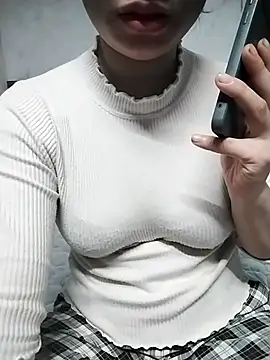 Snapshot of Mie_rose chatting on November 2025 02:11:01 AM Mie rose online show from November 2025 02:11:01 AM