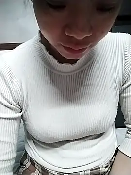 Snapshot of Mie_rose chatting on November 2025 02:35:01 AM Mie rose online show from November 2025 02:35:01 AM