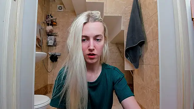 mishapallmer online show from February 2026 07:34:01 AM