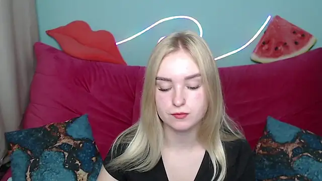 SofySofty online show from November 2025 05:41:02 AM