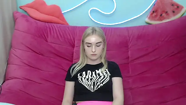 SofySofty online show from November 2025 06:06:01 PM