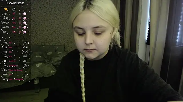 Snapshot of vendymories chatting on October 2025 08:13:01 AM vendymories online show from October 2025 08:13:01 AM