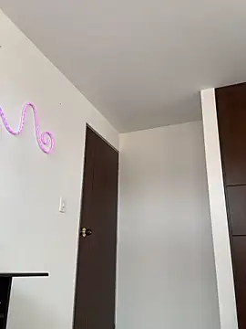 Snapshot of _Layla69_ chatting on September 2025 07:14:02 PM Layla69 online show from September 2025 07:14:02 PM