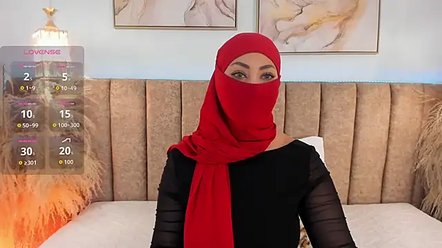 azza   online show from November 2025 12:05:02 PM