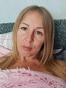 LunaSugarX online show from September 2025 08:27:01 AM