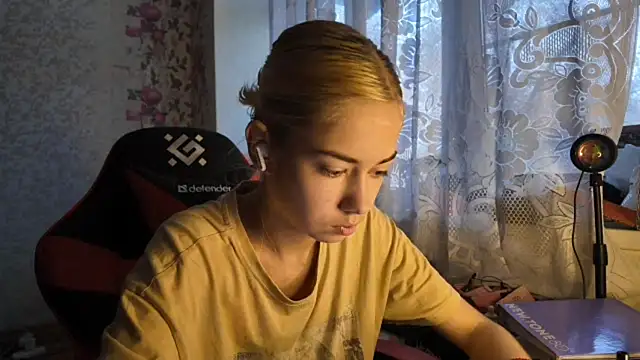 Witching Moon online show from November 2025 08:38:02 AM