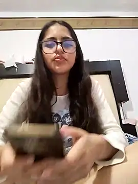 Snapshot of Goddesscut333 chatting on October 2025 04:30:02 PM Goddesscut333 online show from October 2025 04:30:02 PM