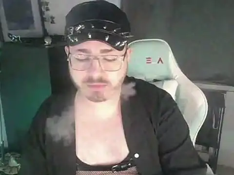 Snapshot of FabianKinky chatting on September 2025 04:41:02 PM FabianKinky online show from September 2025 04:41:02 PM