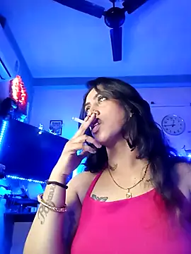 Snapshot of Love_Beauty01 chatting on February 2026 06:46:01 PM Love Beauty01 online show from February 2026 06:46:01 PM