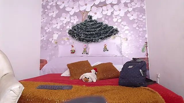 Snapshot of tammy_02_ chatting on December 2025 01:15:01 PM tammy 02 online show from December 2025 01:15:01 PM