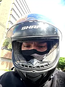 AlphaMasterXxx online show from November 2025 07:34:02 PM