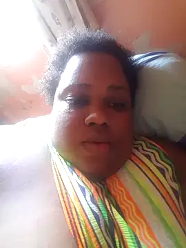 Snapshot of Karamelsaus chatting on October 2025 01:45:02 PM Karamelsaus online show from October 2025 01:45:02 PM